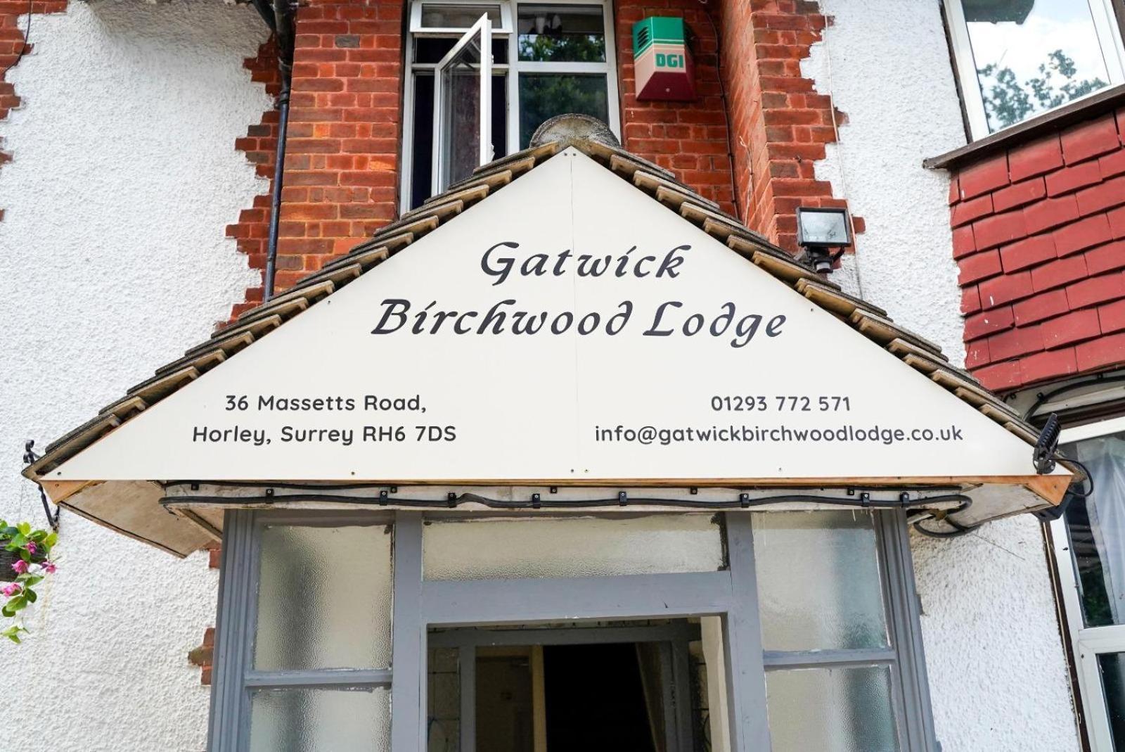 The Lodge By Birchwood Horley Zewnętrze zdjęcie